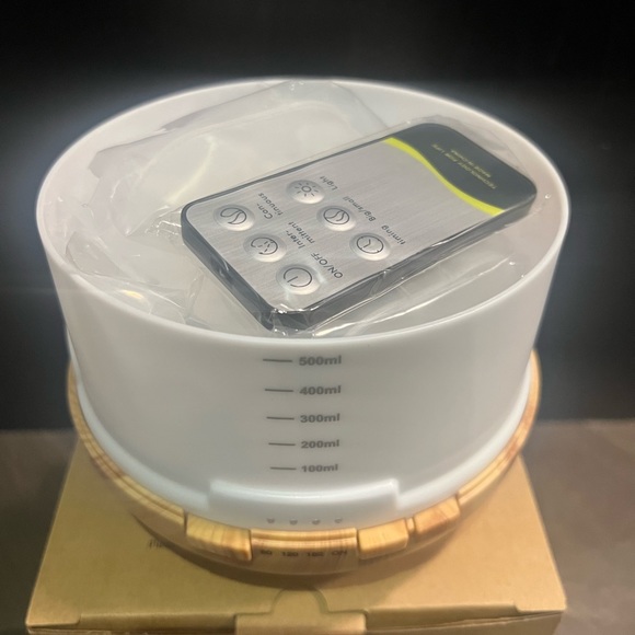 BNIB - Essential Oil Diffuser - Picture 5 of 7